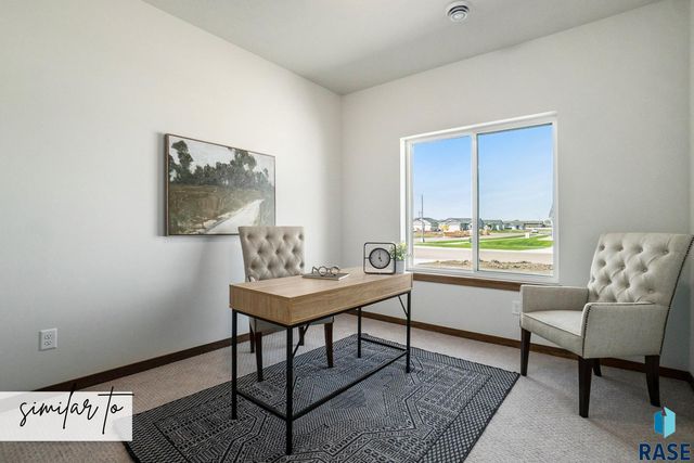 5717 E Marley Pl Place, Sioux Falls, SD 57108