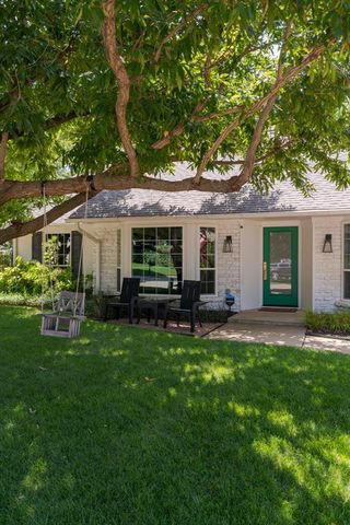 10933 Maple Grove, Oklahoma City, OK 73120