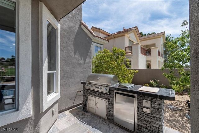 1805 Corta Bella Drive, Las Vegas, NV 89134