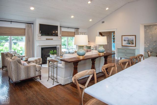 1105 Cardinal Road, Jonesboro, AR 72401