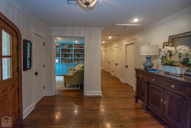 1105 Cardinal Road, Jonesboro, AR 72401