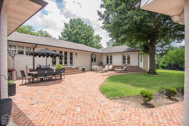 1105 Cardinal Road, Jonesboro, AR 72401