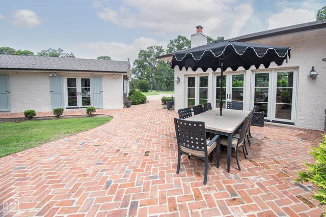 1105 Cardinal Road, Jonesboro, AR 72401