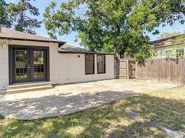 2716 29th Street, Lubbock, TX 79410