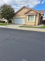 747 Camino De Oro, San Jacinto, CA 92583