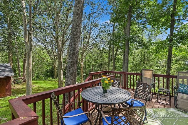 1475 Somerset Avenue, Dighton, MA 02715