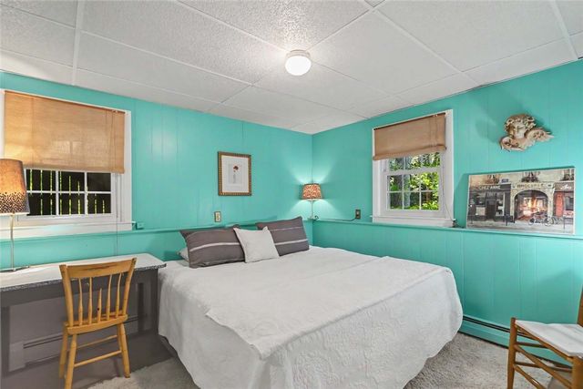 1475 Somerset Avenue, Dighton, MA 02715