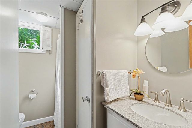1475 Somerset Avenue, Dighton, MA 02715