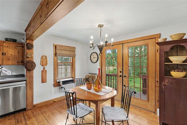 1475 Somerset Avenue, Dighton, MA 02715