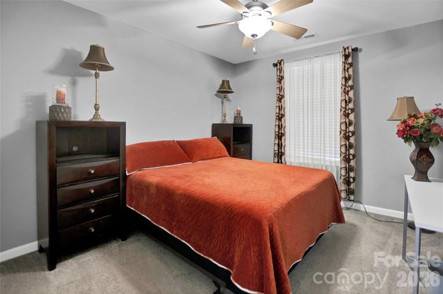 9806 Back Acre Drive, Charlotte, NC 28213