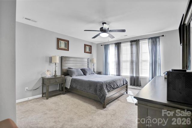 9806 Back Acre Drive, Charlotte, NC 28213
