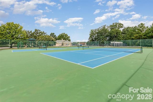 9806 Back Acre Drive, Charlotte, NC 28213