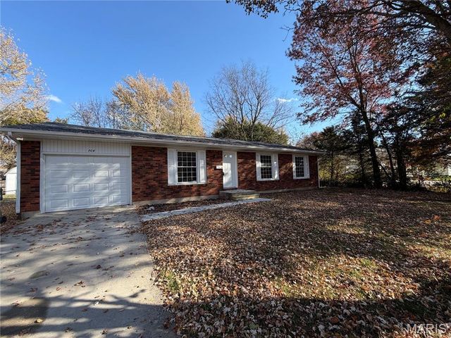 708 Kerri Lynn Lane, Montgomery City, MO 63361