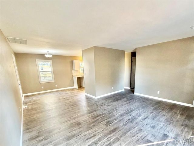 708 Kerri Lynn Lane, Montgomery City, MO 63361