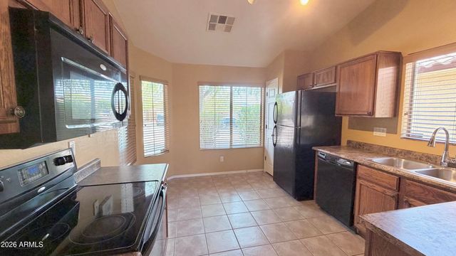 10020 W Wood Street, Tolleson, AZ 85353