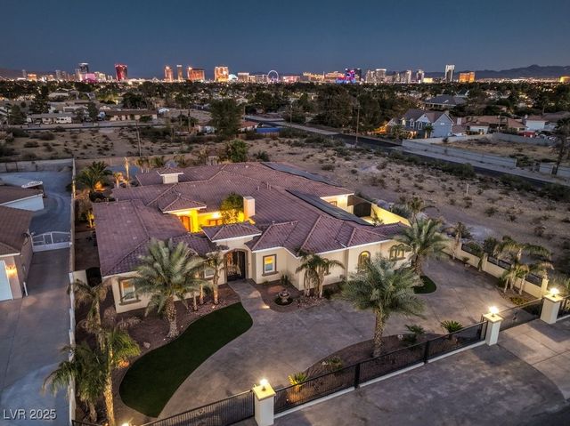 2780 El Camino Road, Las Vegas, NV 89146