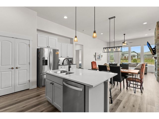 173 Lake Park Dr, Loveland, CO 80537