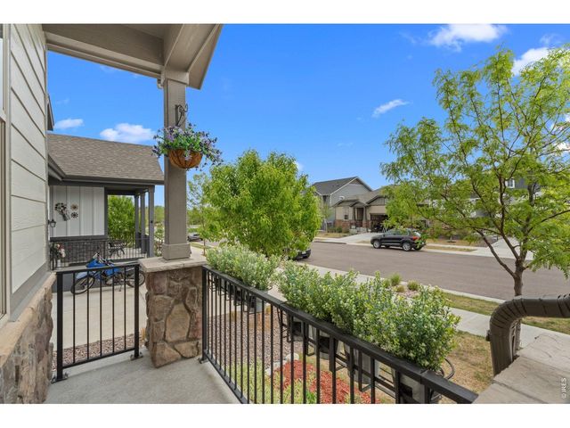 173 Lake Park Dr, Loveland, CO 80537