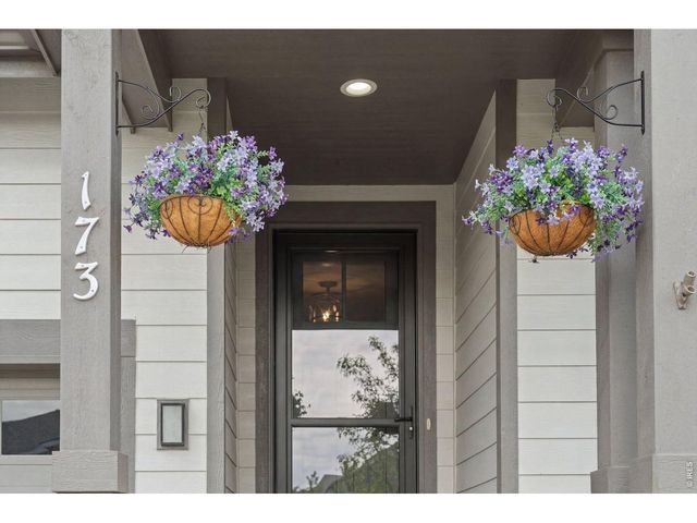 173 Lake Park Dr, Loveland, CO 80537