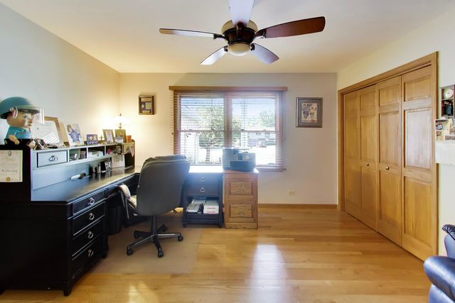 1004 N Harrison Street, Algonquin, IL 60102