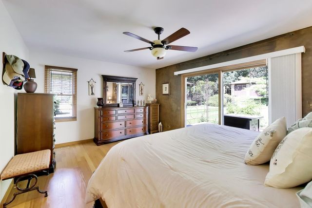 1004 N Harrison Street, Algonquin, IL 60102