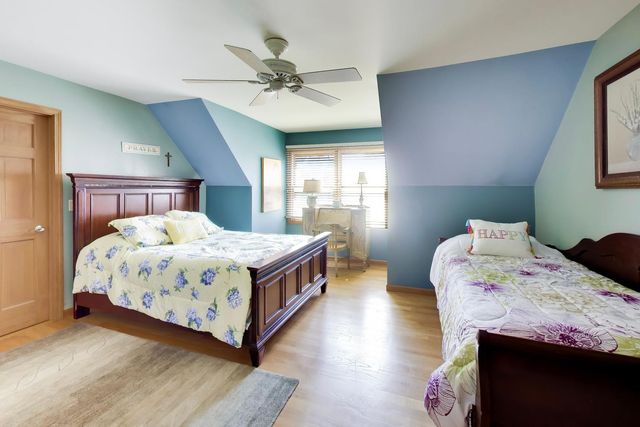 1004 N Harrison Street, Algonquin, IL 60102