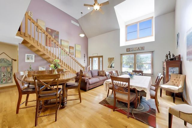 1004 N Harrison Street, Algonquin, IL 60102