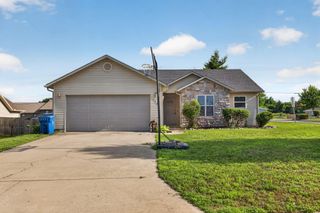 110 Scotch Pine Court, Hollister, MO 65672