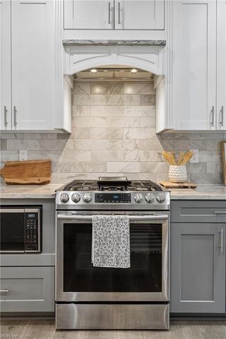 7 Goodson WAY, Poquoson, VA 23662