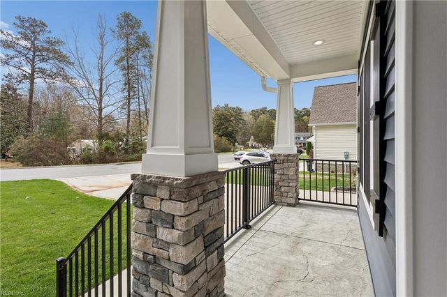 7 Goodson WAY, Poquoson, VA 23662