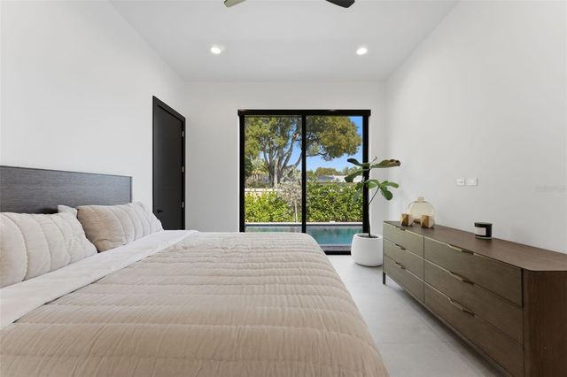 301 NE 27TH DRIVE, Wilton Manors, FL 33334