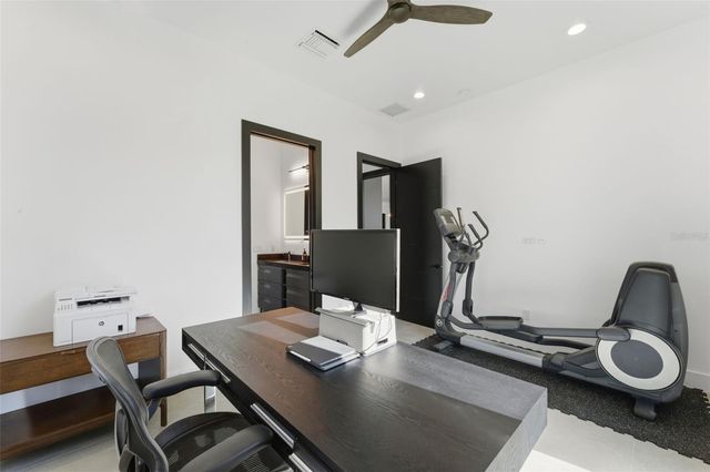 301 NE 27TH DRIVE, Wilton Manors, FL 33334