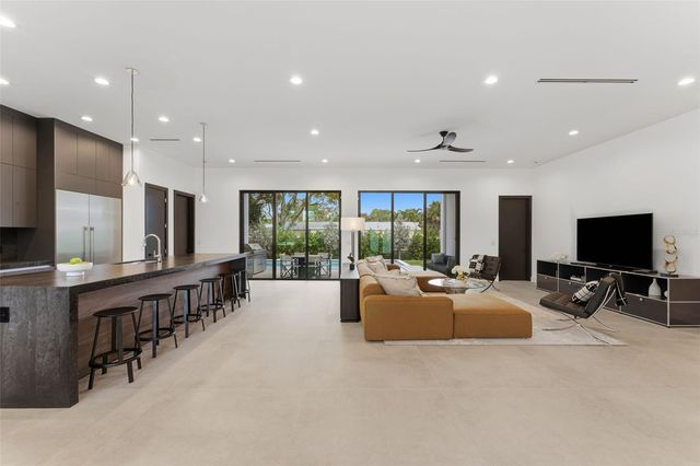 301 NE 27TH DRIVE, Wilton Manors, FL 33334