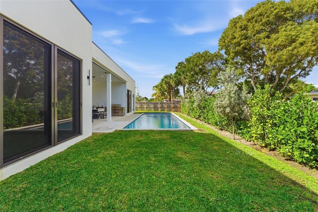 301 NE 27TH DRIVE, Wilton Manors, FL 33334