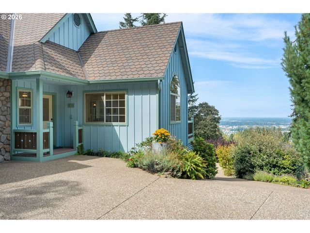 3046 SUMMIT SKY Blvd, Eugene, OR 97405