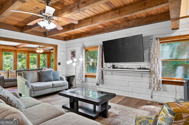 184 Grey Fox Trail, Ellijay, GA 30536