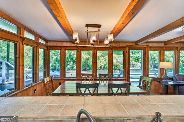 184 Grey Fox Trail, Ellijay, GA 30536