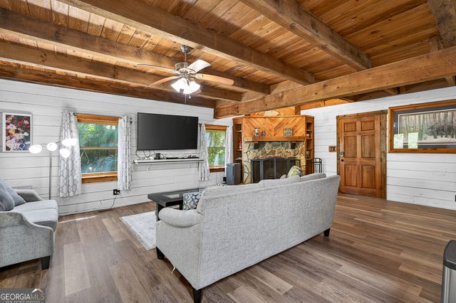 184 Grey Fox Trail, Ellijay, GA 30536