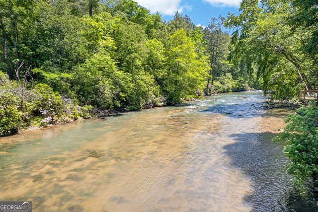 184 Grey Fox Trail, Ellijay, GA 30536