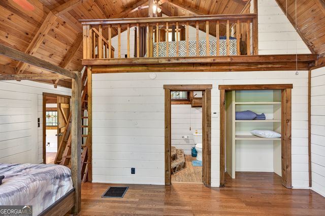 184 Grey Fox Trail, Ellijay, GA 30536