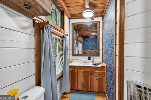 184 Grey Fox Trail, Ellijay, GA 30536