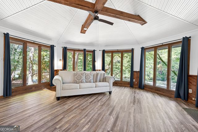 184 Grey Fox Trail, Ellijay, GA 30536