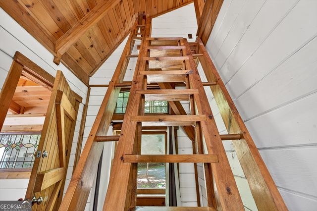 184 Grey Fox Trail, Ellijay, GA 30536