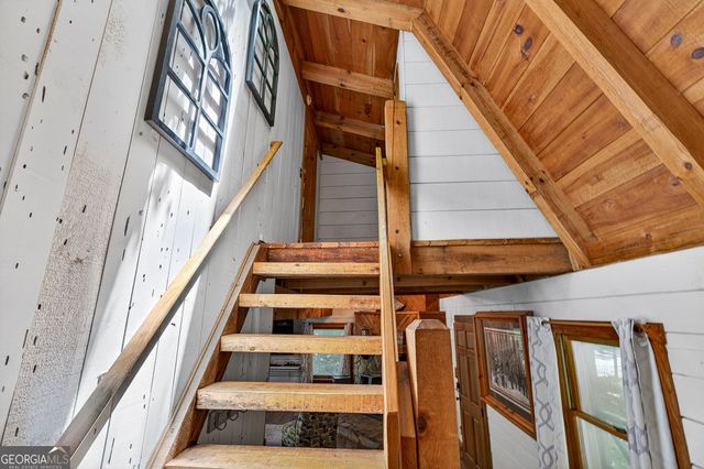 184 Grey Fox Trail, Ellijay, GA 30536
