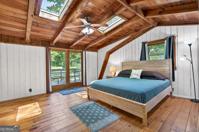 184 Grey Fox Trail, Ellijay, GA 30536