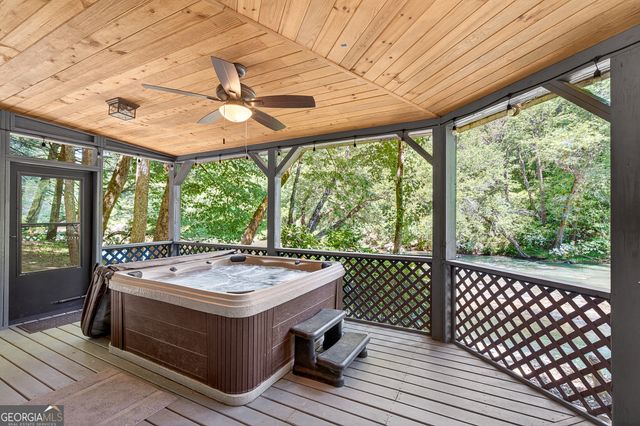 184 Grey Fox Trail, Ellijay, GA 30536