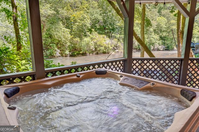 184 Grey Fox Trail, Ellijay, GA 30536