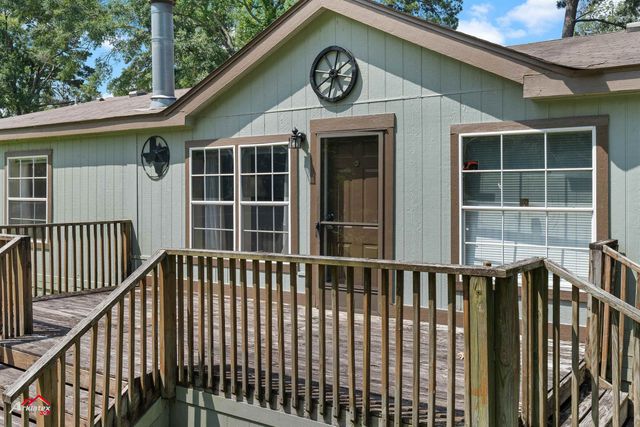 120 County Road 1836, Carthage, TX 75633