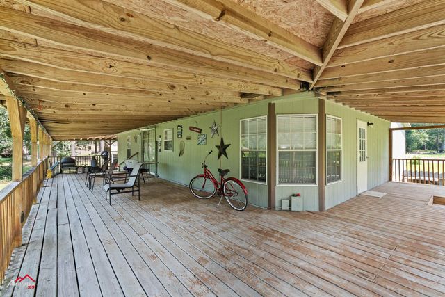 120 County Road 1836, Carthage, TX 75633