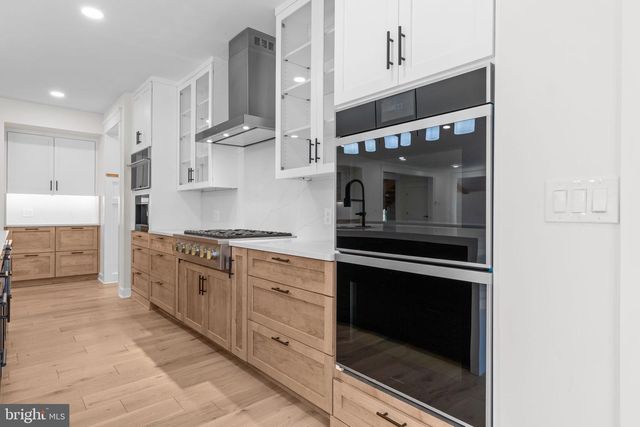 348 PINEVILLE RD, Newtown, PA 18940